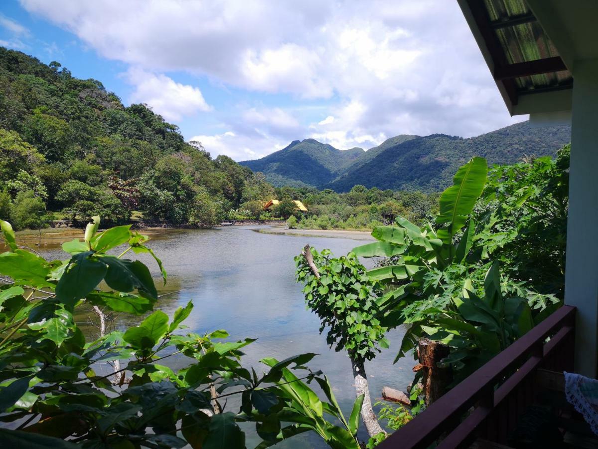 Hotel Yuyu Golden Beach Koh Chang Exterior foto